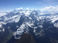 Dani Frutiger über den Alpen