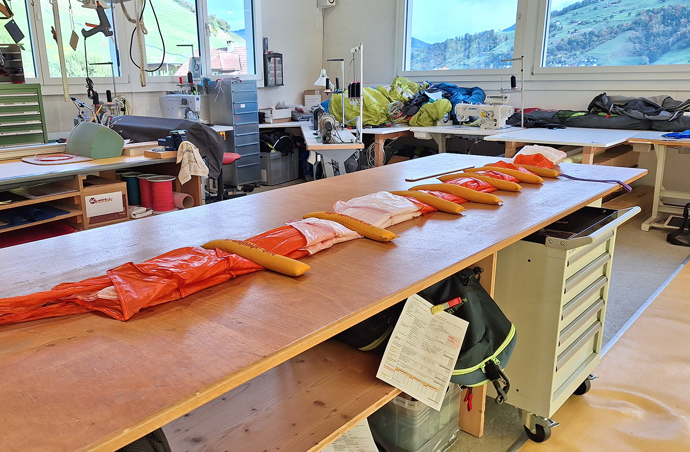 Perfekte Arbeitsbedingungen im hellen, geräumigen Atelier an der Wiesenbergstrasse in Dallenwil Perfekte Arbeitsbedingungen im hellen, geräumigen Atelier an der Wiesenbergstrasse in Dallenwil